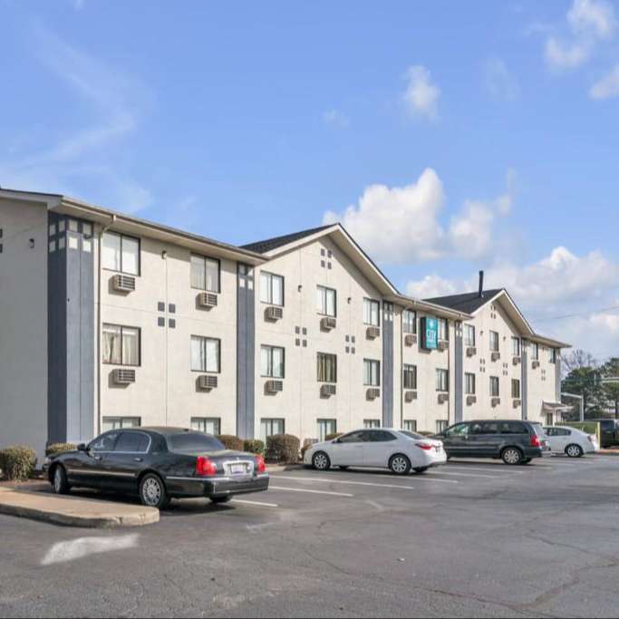 City Center Inn PHF Airport Parking