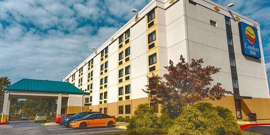 Comfort Inn DCA Airport Parking