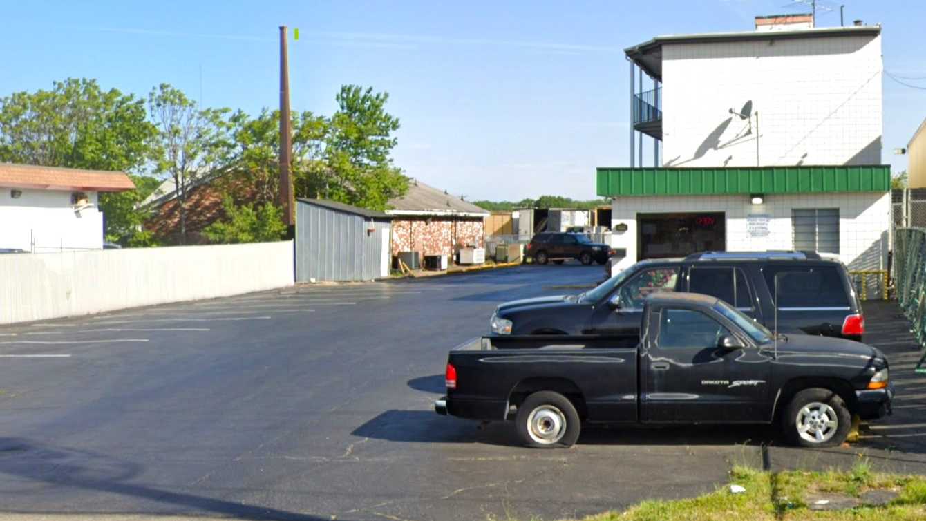 Cloverleaf Inn RIC Airport Parking