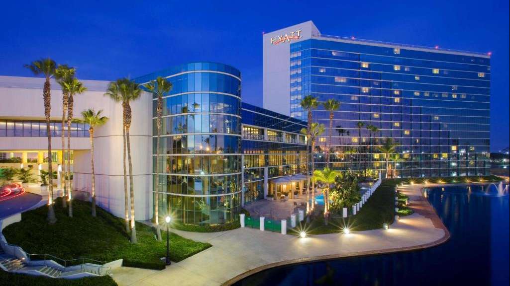 Hyatt Regency LGB Airport Parking