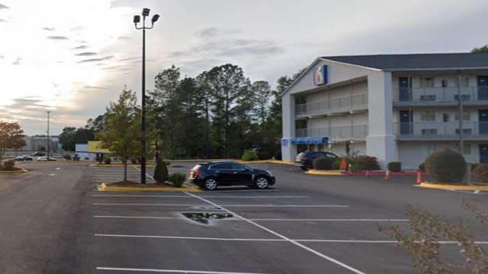 Motel 6 Augusta AGS Airport Parking