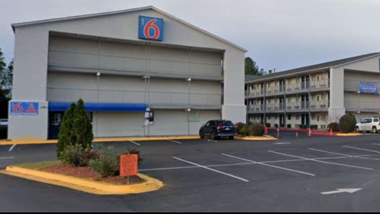 Motel 6 Augusta AGS Airport Parking