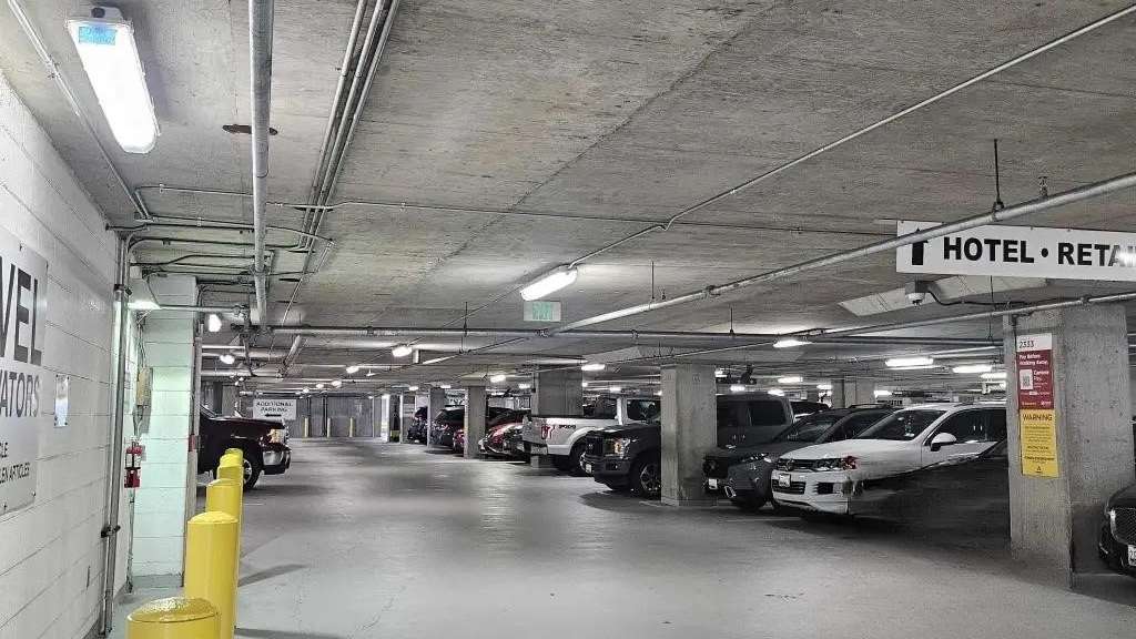Premium P2333 BWI Airport Parking