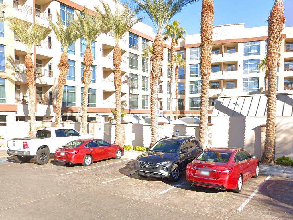 Staybridge Suites LAS Airport Parking