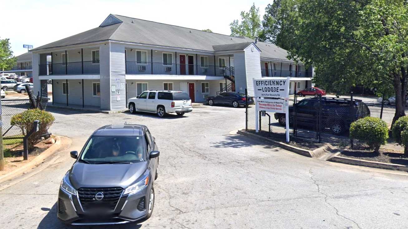 Efficiency Lodge Flat Shoals ATL Airport Parking