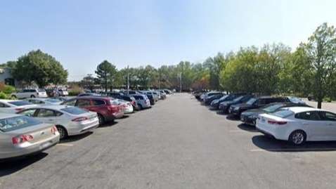 Hilton Oak Lawn MDW Airport Parking