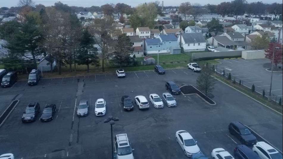 Renaissance Hotel POL Cruise Parking