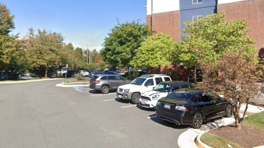 Springhill Suites by Marriott IAD Airport Parking