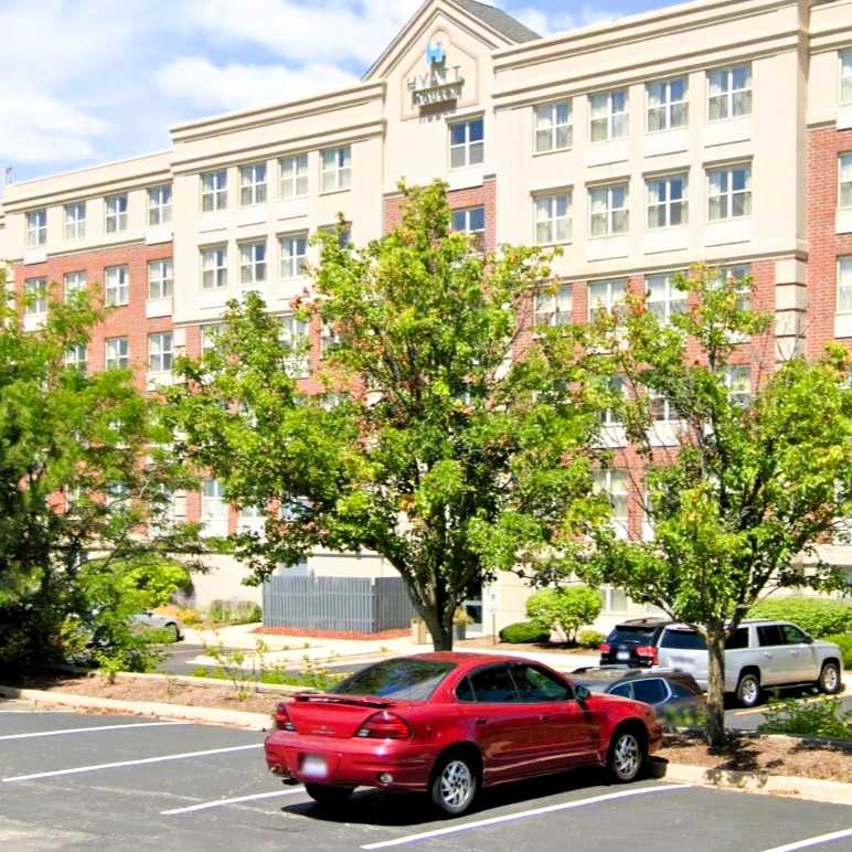 Hyatt House ORD Airport Parking