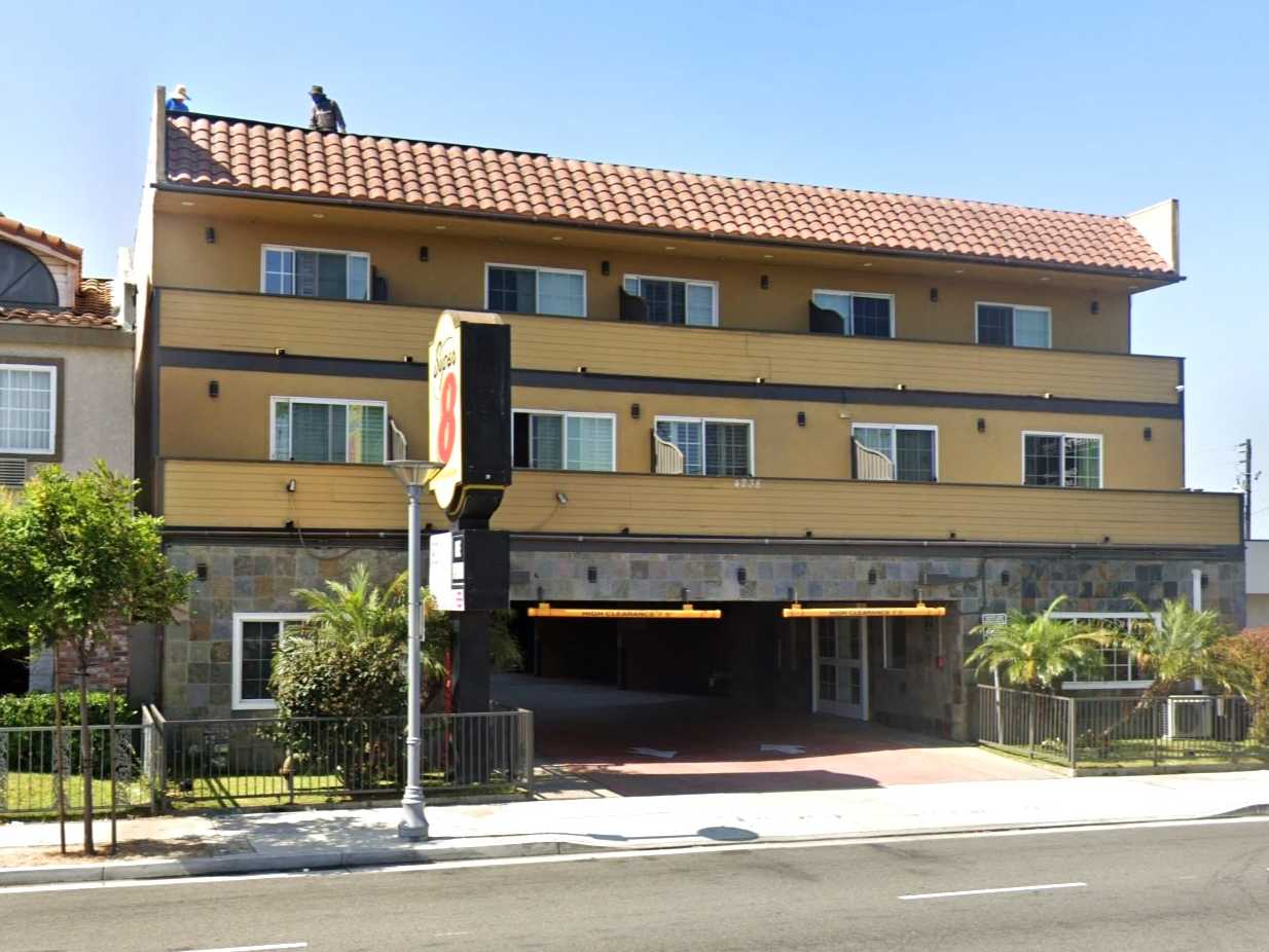 Super 8 by Wyndham LAX Airport Parking