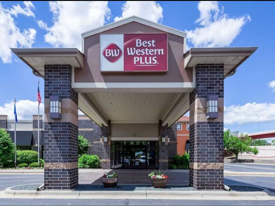 Wyndham Bloomington Mall of America MSP Airport Parking