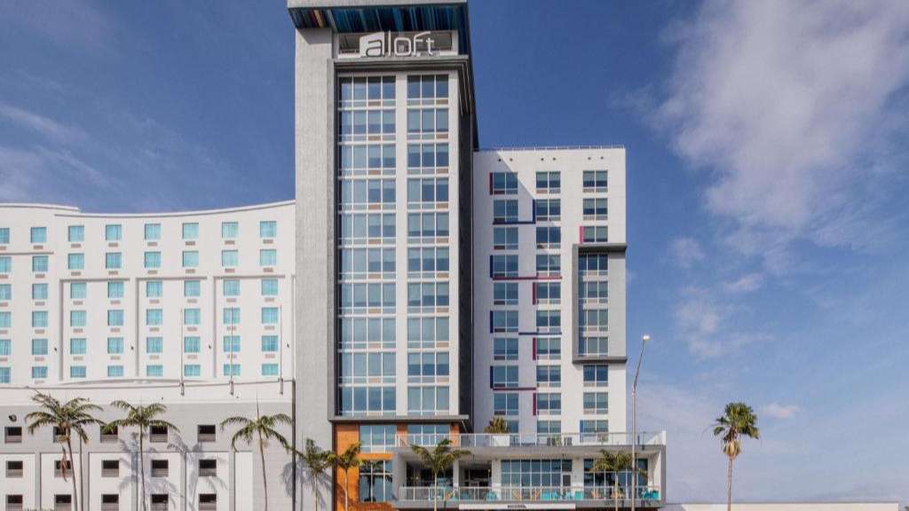 Aloft FLL Airport Parking