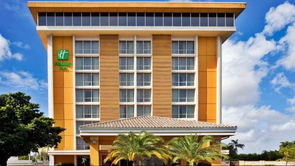 Holiday Inn Port of Miami Cruise Parking