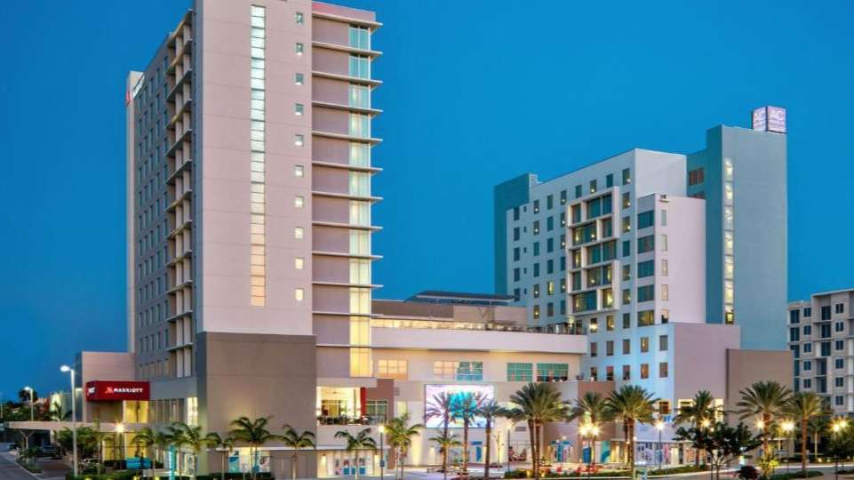 Marriott  Port Of Everglades Cruise Parking