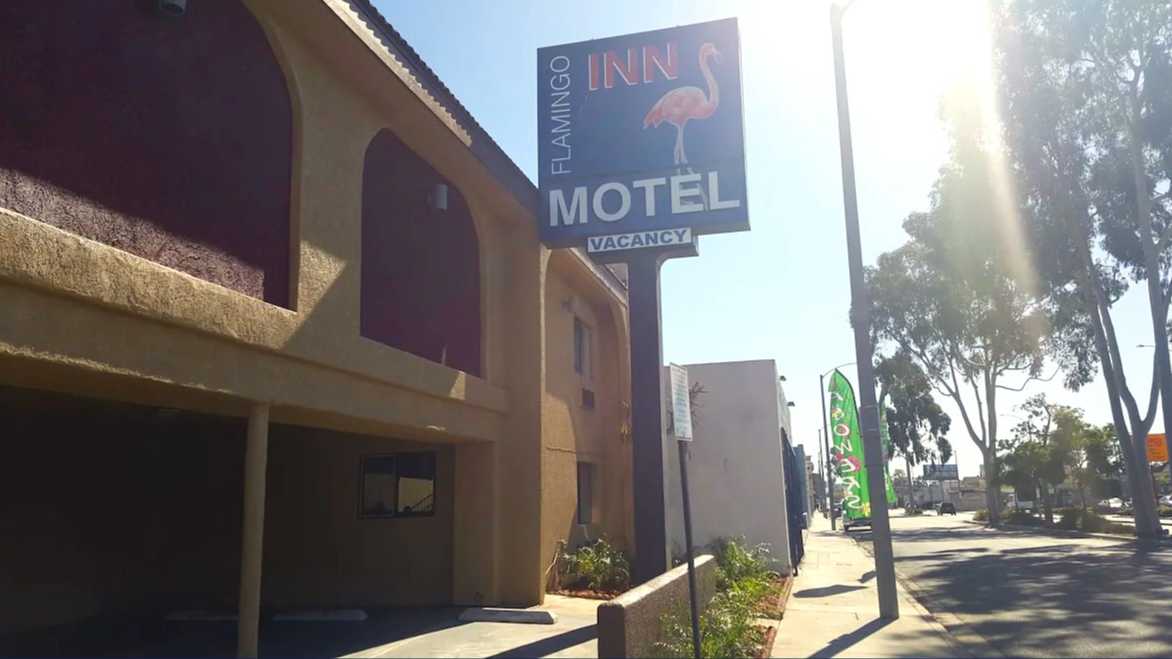 Flamingo Inn LGB Airport Parking