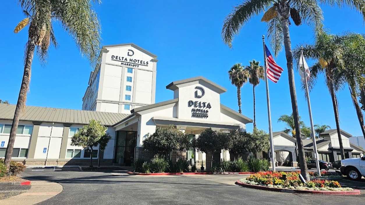 Delta Santa Clara SJC Airport Parking