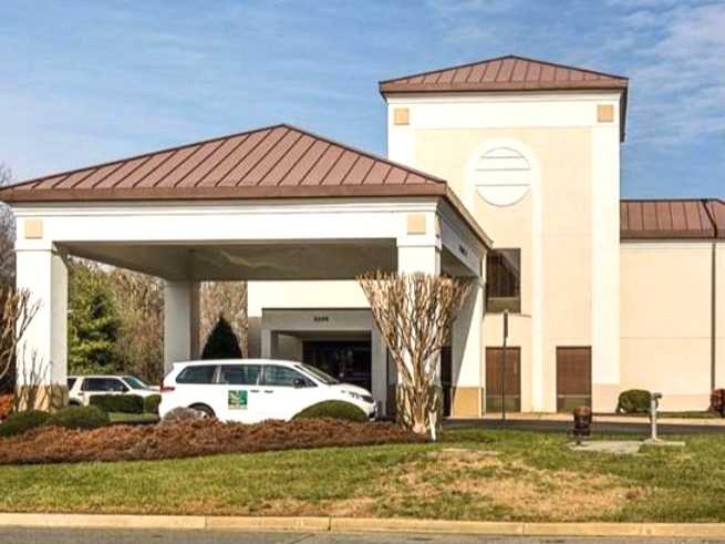 Quality Inn RIC Airport Parking