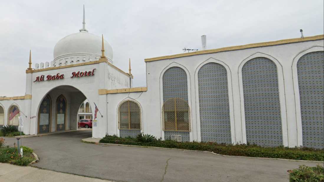 Ali Baba Motel SNA Airport Parking
