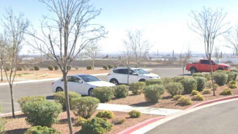 Holiday Inn Express ELP Airport Parking