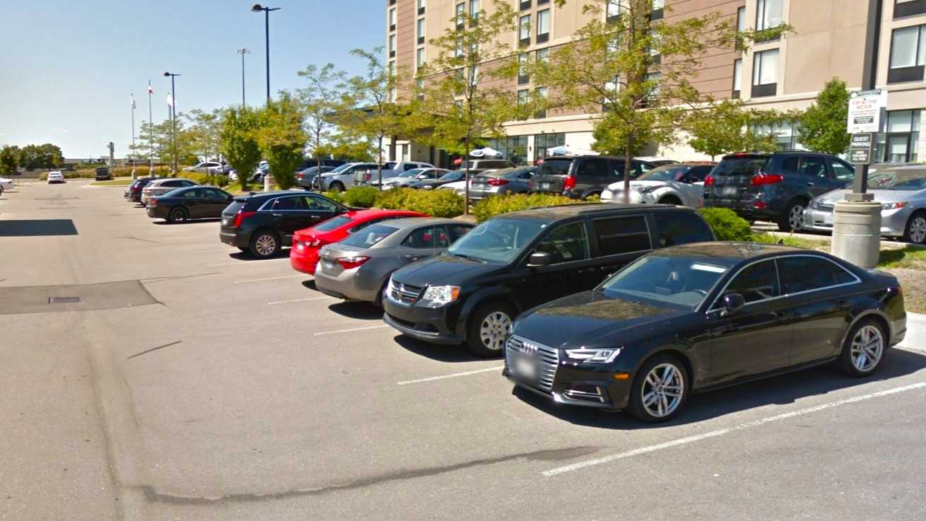 Homewood Suites by Hilton YYZ Airport Parking