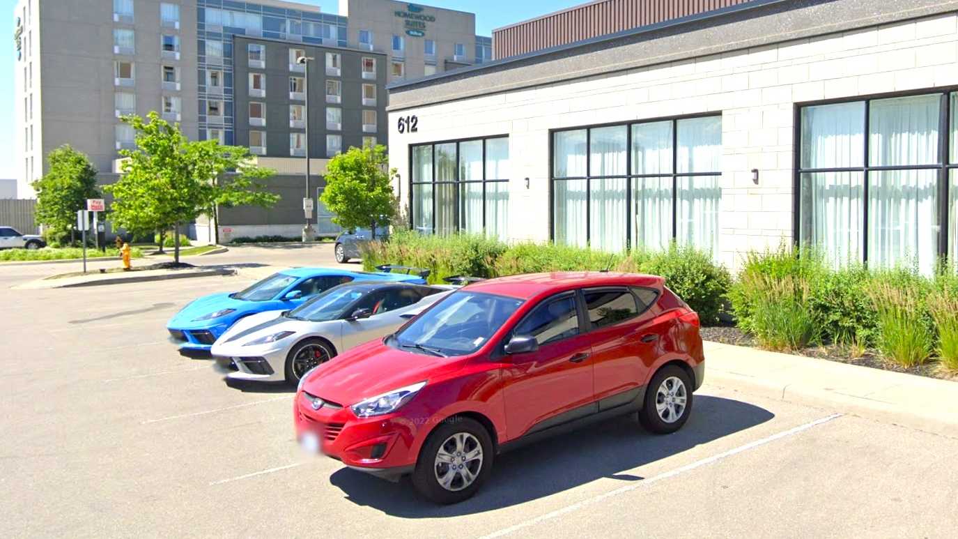 Springhill Suites by Marriott YYZ Airport Parking 