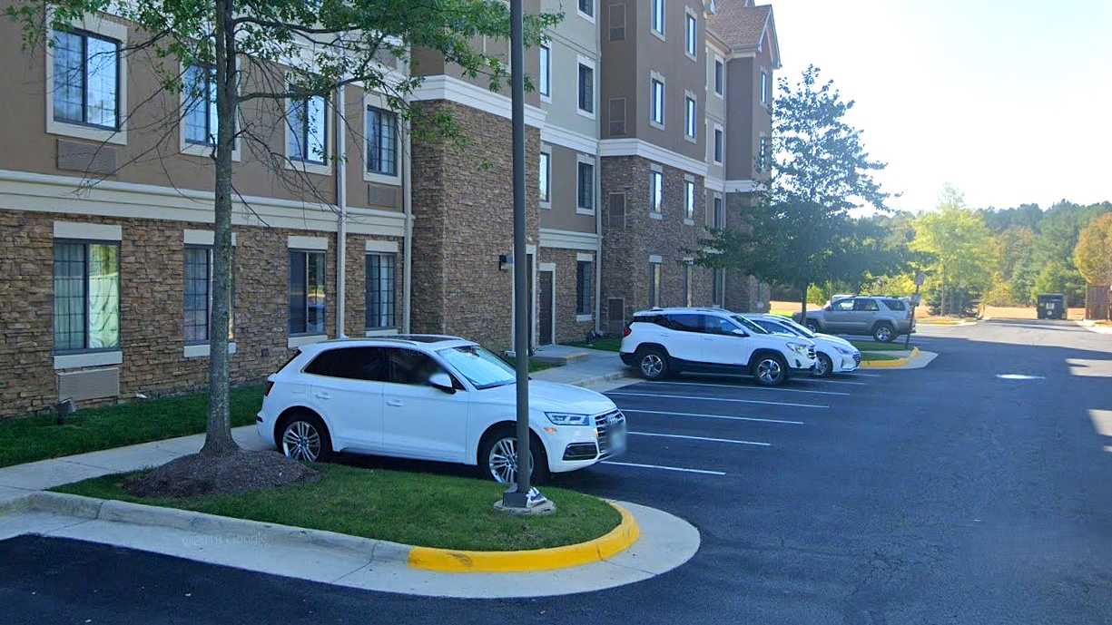 Staybridge Suites IAD Airport Parking
