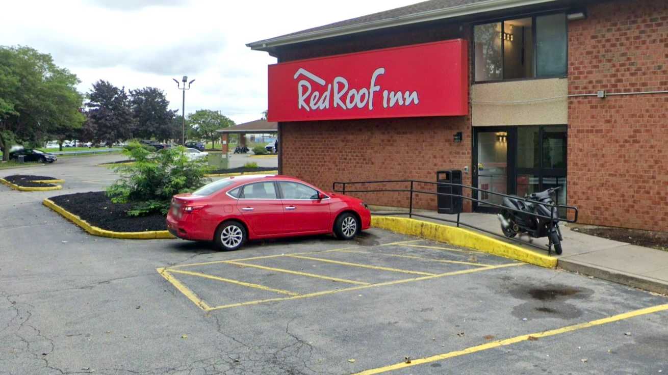 Red Roof Inn ROC Airport Parking