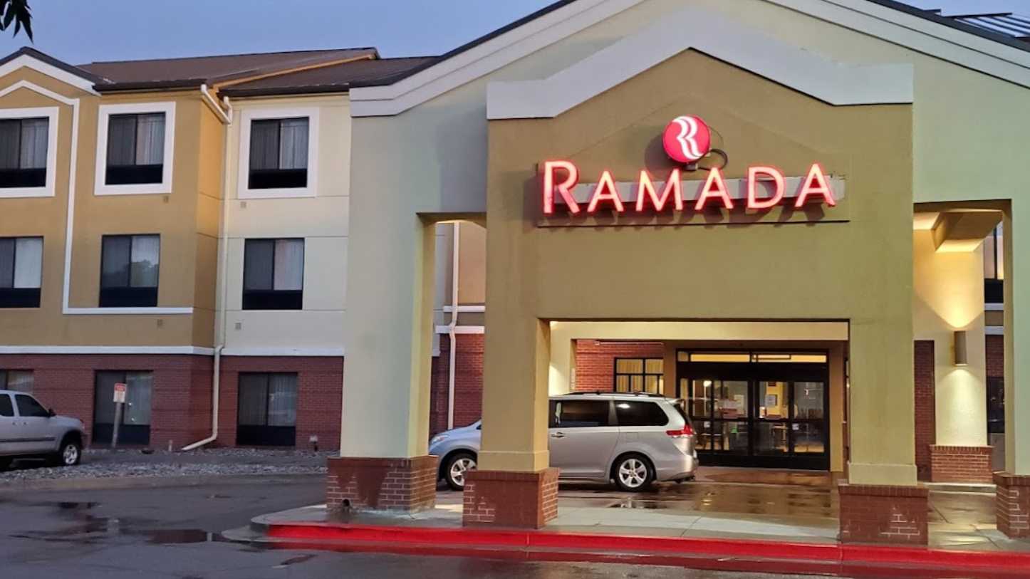 Ramada by Wyndham DEN Airport Parking