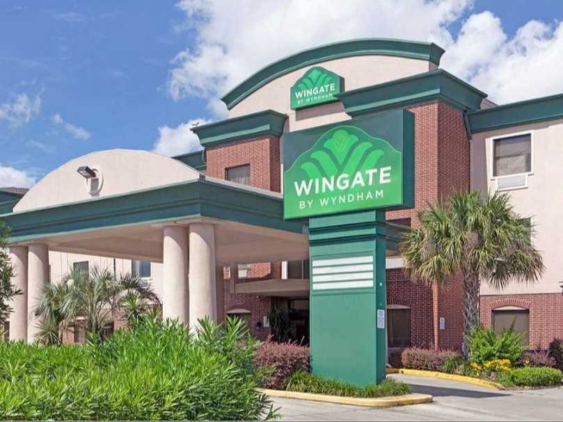 Wingate by Wyndham Houston Bush Intercontinental Airport Parking (No Shuttle)