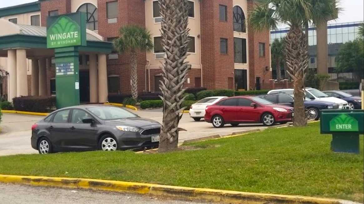 Wingate by Wyndham Houston Bush Intercontinental Airport Parking (No Shuttle)