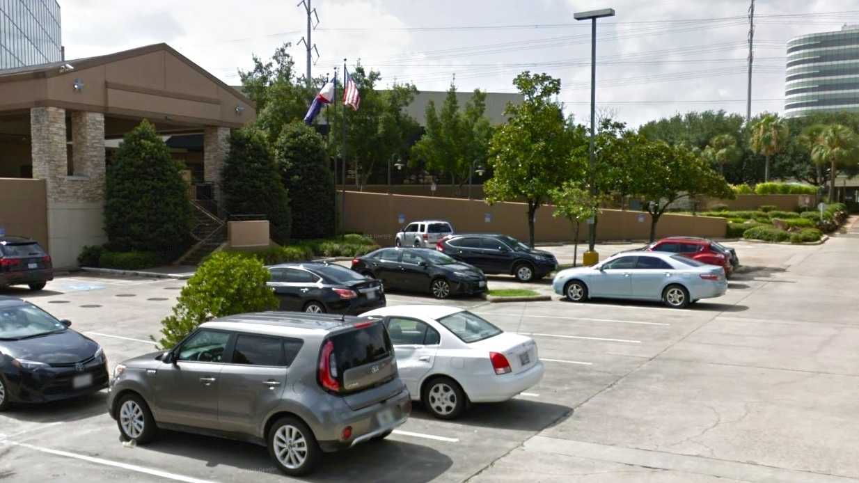 Hyatt Regency Houston International Airport Parking