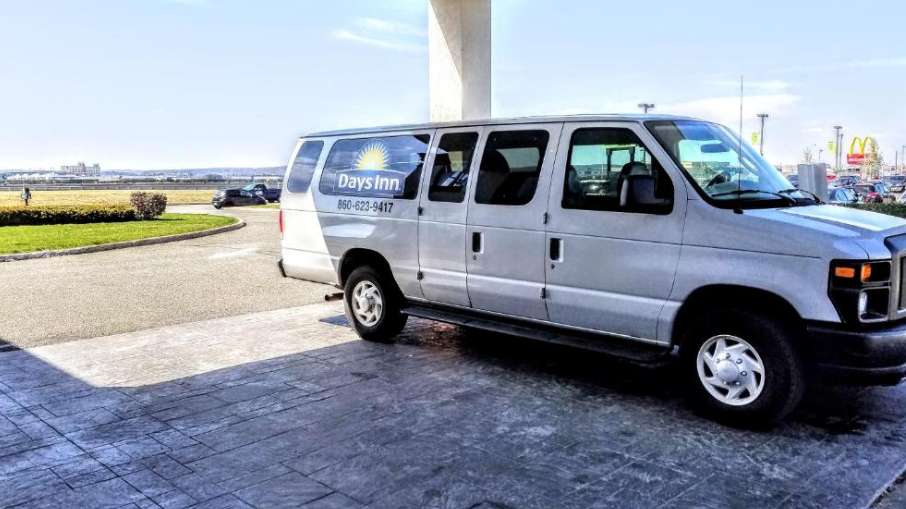 Days Inn by Wyndham BDL Airport Parking 