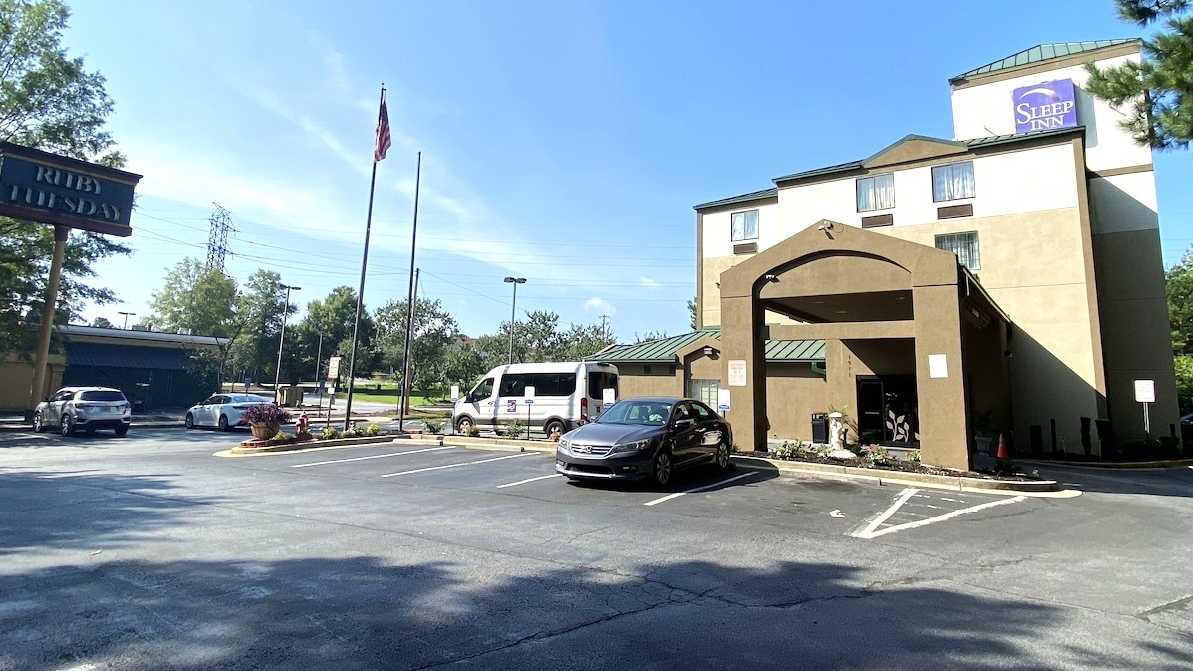 Sleep Inn ATL Airport Parking 