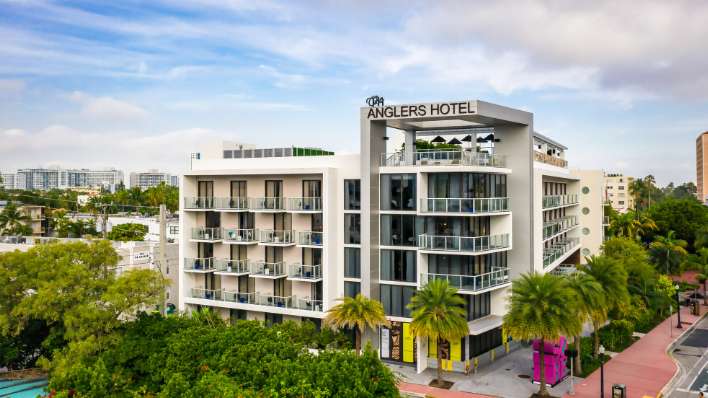 Kimpton Angler's Hotel MIA Airport Parking