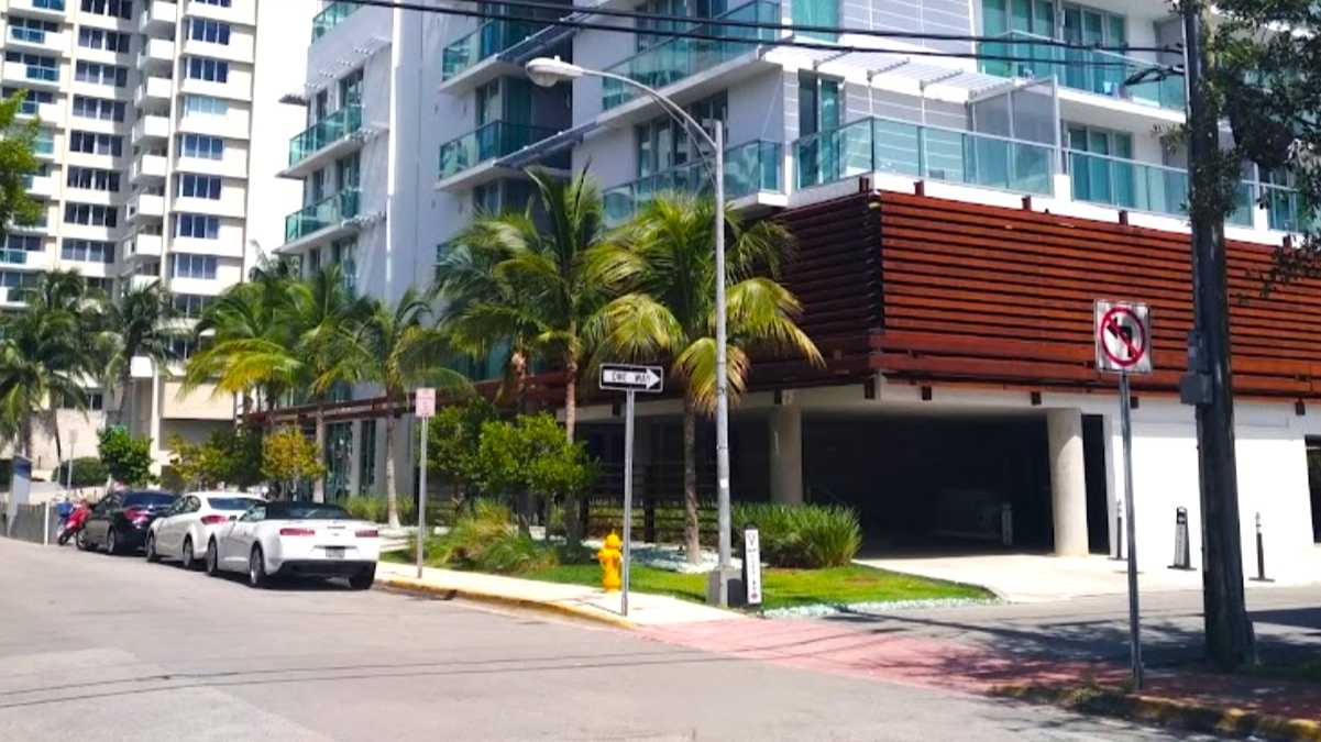 ABAE Hotel by Eskape Collection MIA Airport Parking