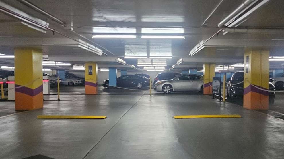 Hilton LAX Airport Parking