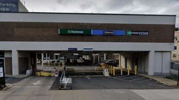 LGA Park & Lock Airport Parking