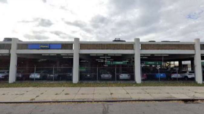 LGA Park & Lock Airport Parking