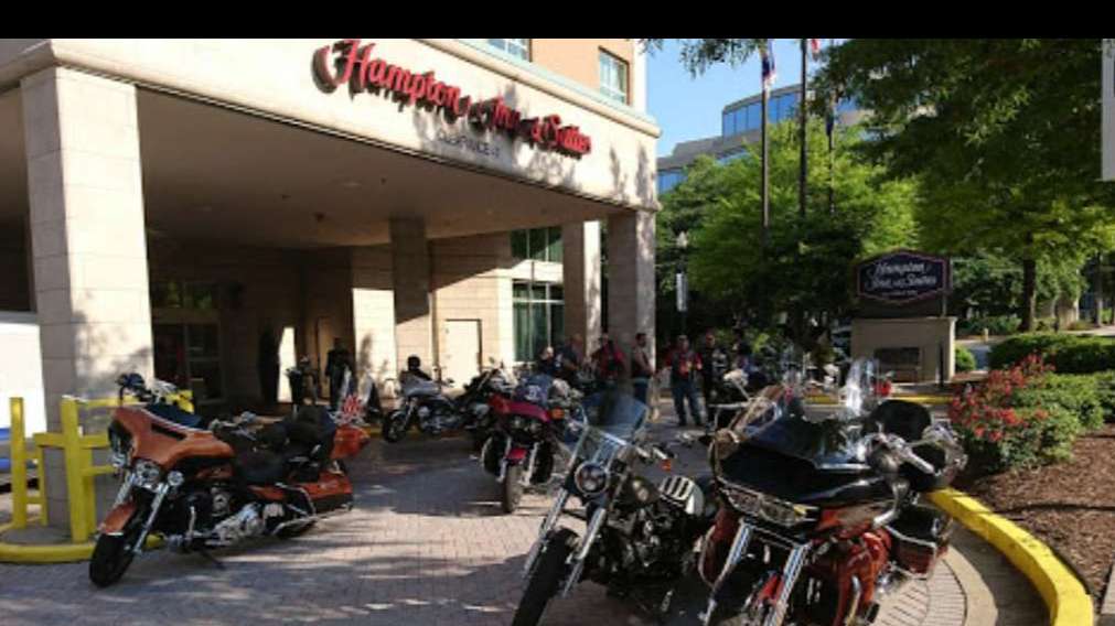 Hampton Inn & Suites Reagan National Airport