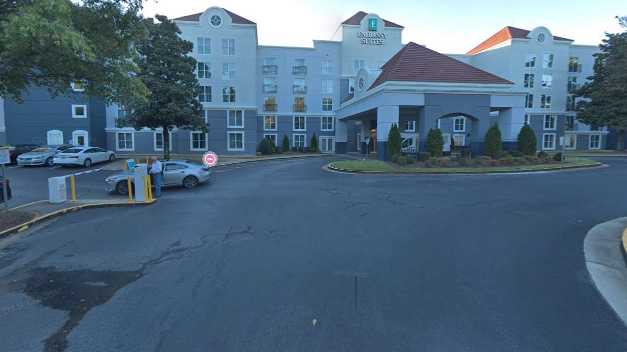Embassy Suites by Hilton ATL Airport Parking