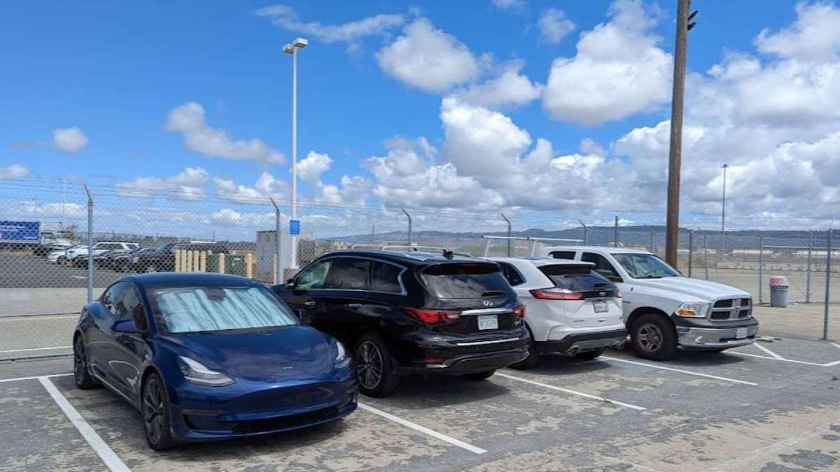 Oakland Airport Economy Parking