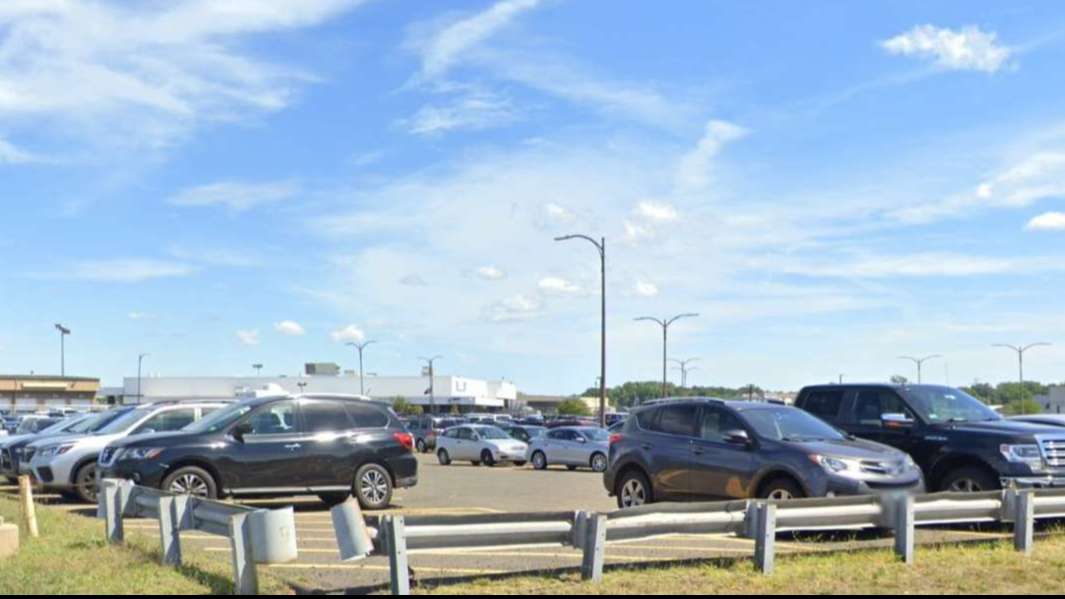 BDL Lot 3 Economy Parking