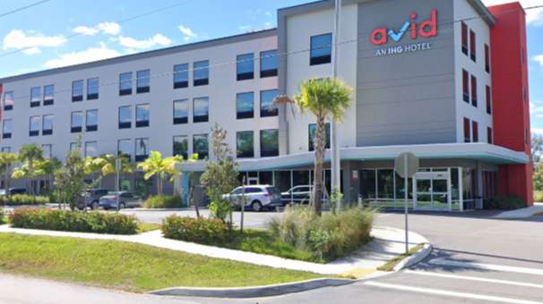 Avid hotel FLL Airport Parking