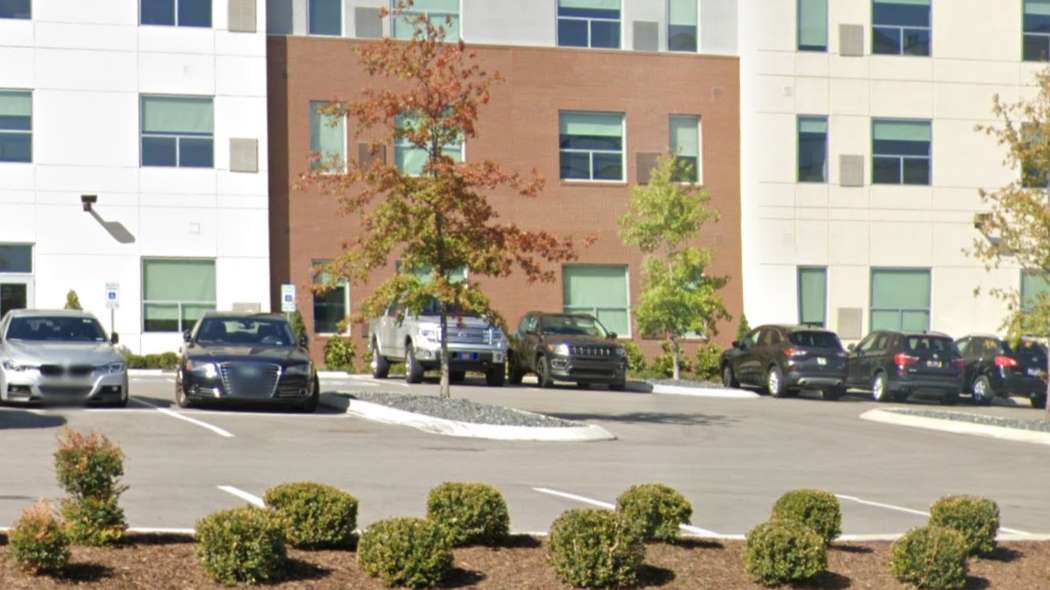 Hyatt House BNA Airport Parking