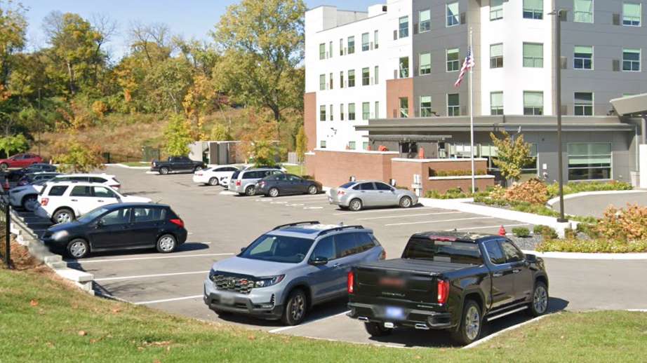 Hyatt House BNA Airport Parking