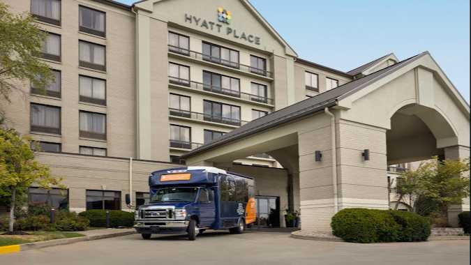 Hyatt Place IND Airport Parking
