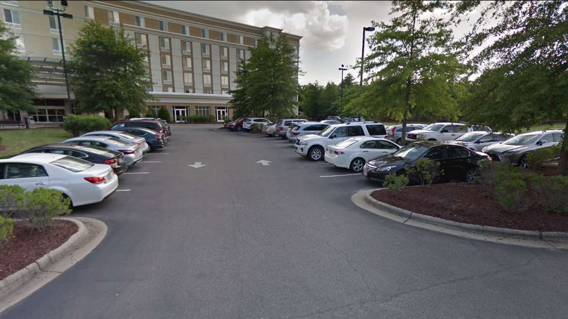 Holiday Inn by IHG RDU Airport Parking