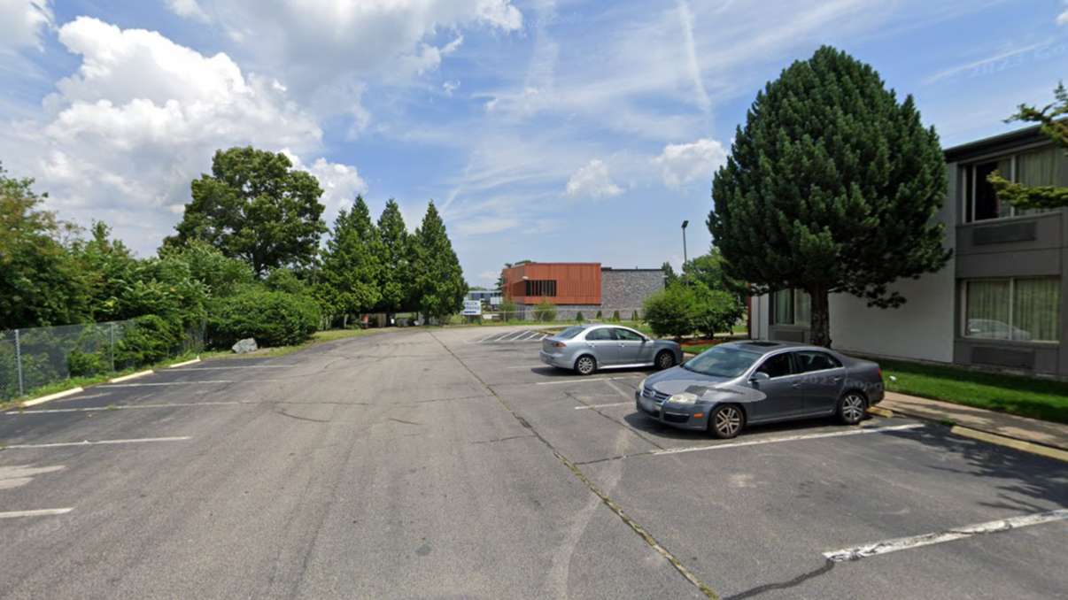 Motel 6 PVD Airport Parking