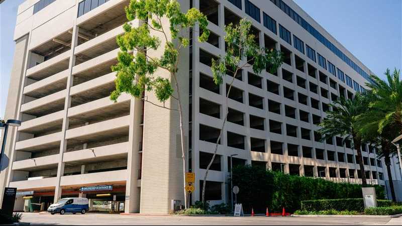 South Garage LAX Airport Parking