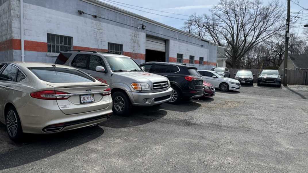 Broadway Motors BOS Airport Parking (24 Hours Shuttle)